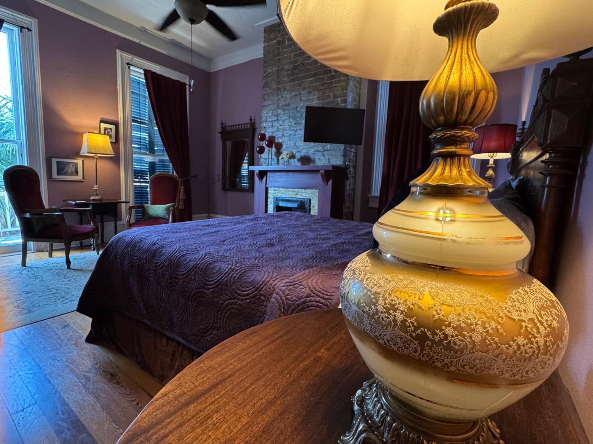 The Dragonfly Treme Guest House ニューオーリンズ エクステリア 写真