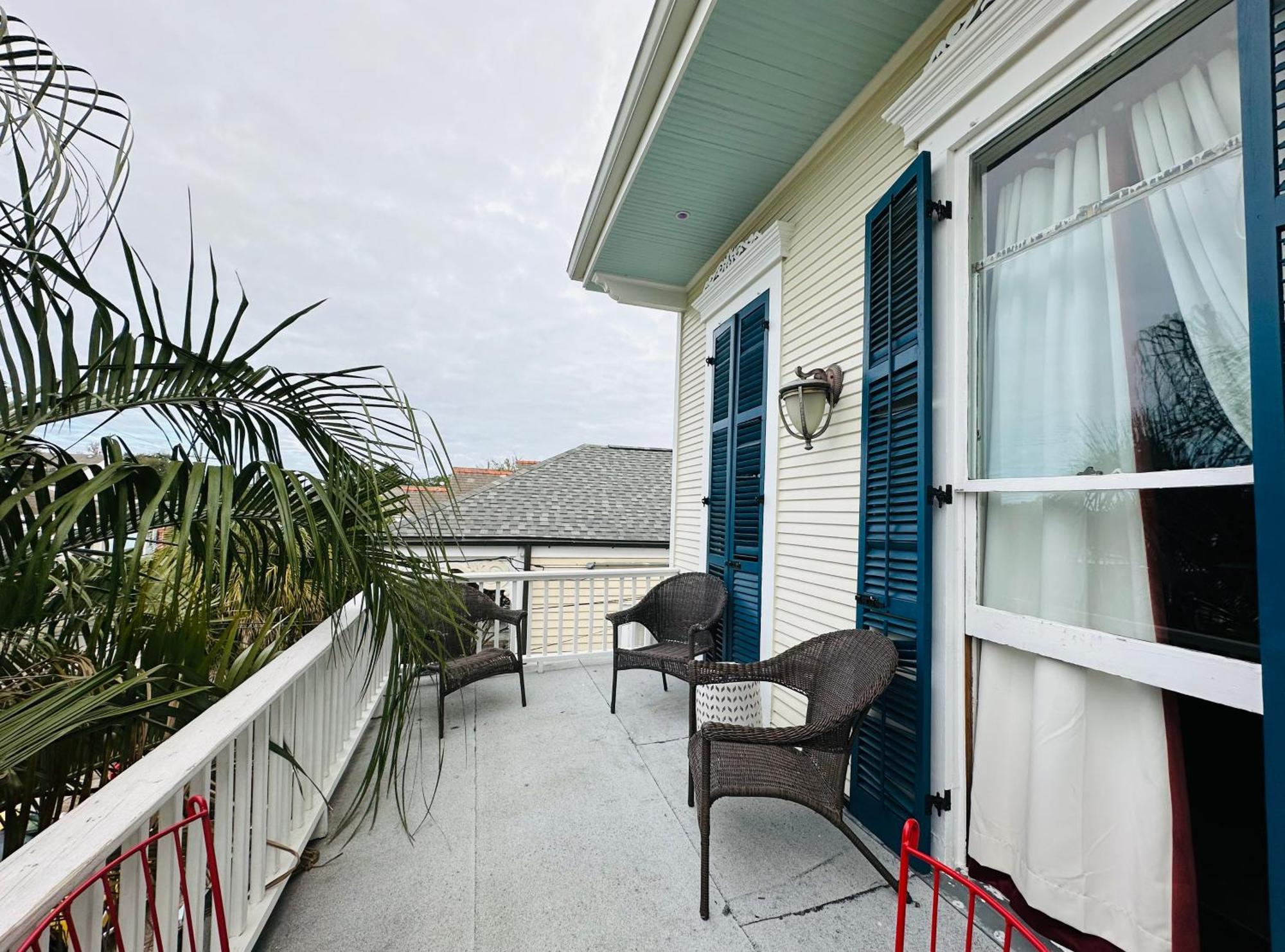 The Dragonfly Treme Guest House ニューオーリンズ エクステリア 写真